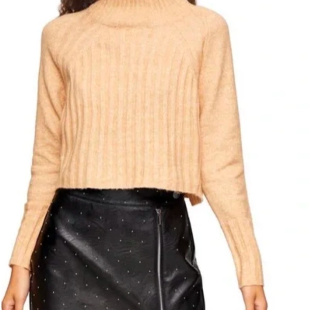 TOPSHOP Cropped Ribbed Turtleneck Camel Color Sweater